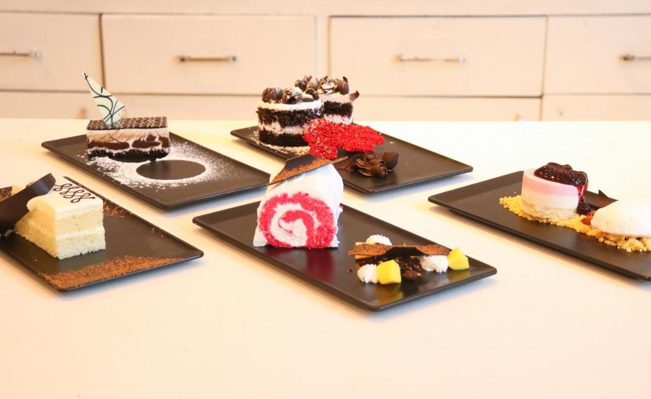 Crowne Plaza Pune City Centre By Ihg Exteriör bild