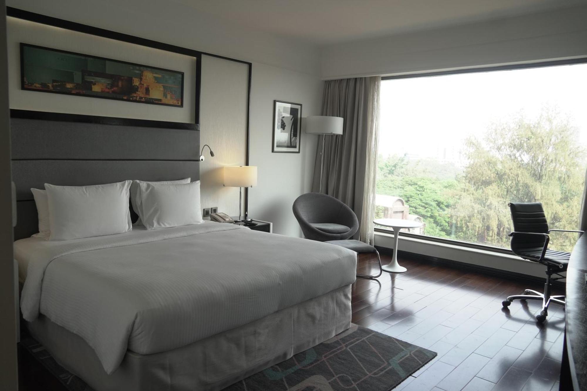 Crowne Plaza Pune City Centre By Ihg Exteriör bild